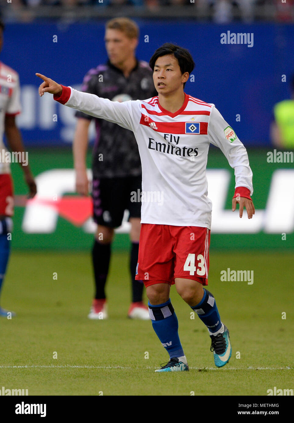 Hamburg, Deutschland. 21 Apr, 2018. Tatsuya ITO (HH), Geste, Gestik, Fußball 1. 1. Fussballbundesliga, 31. Spieltag, Hamburg Hamburg Hamburg (HH) - SC Freiburg (FR) 1:0, am 21/04/2018 in Hamburg/Deutschland. | Verwendung der weltweiten Kredit: dpa/Alamy leben Nachrichten Stockfoto