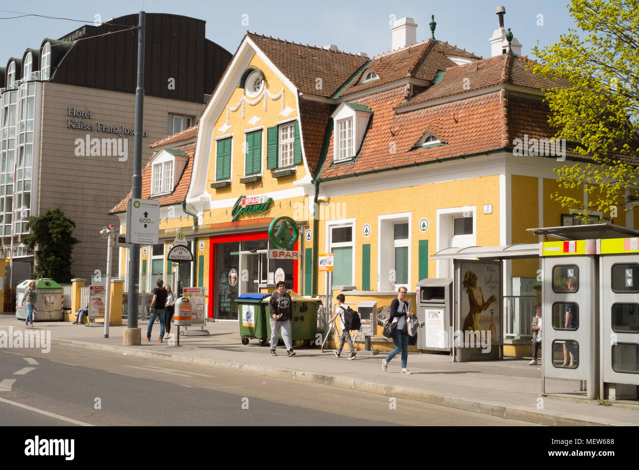 SPAR Gourmet, sieveringer Str. 2, 1190 Wien, Österreich Stockfoto