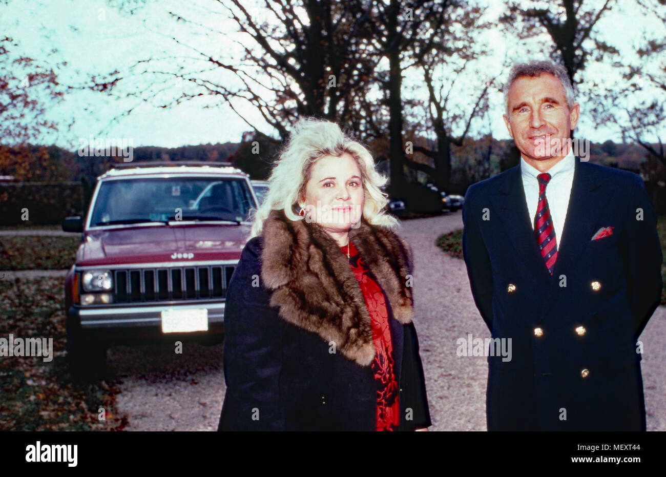 Zsa Zsa Gabor, ungarisch amerikanische Plant, mit Ehemann Frederic Prinz von Anhalt, USA 1988. Ungarisch-amerikanische Schauspielerin Zsa Zsa Gabor mit Ehemann Frederic Prinz von Anhalt, USA 1988. Stockfoto