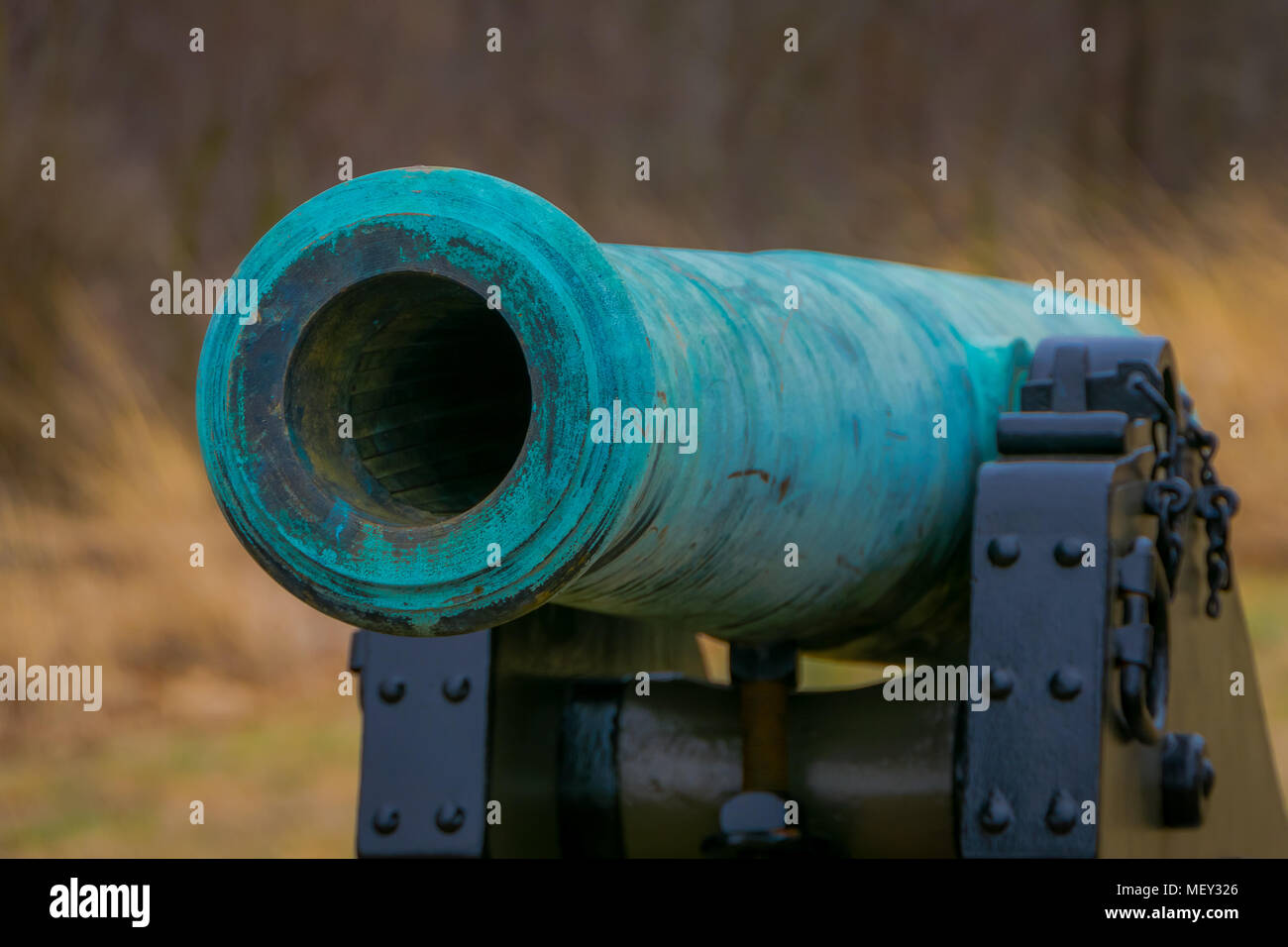 In der Nähe der Türkis Kanone von Napoleon, 12 lb in einem Friedhof Park in Gettysburg National Historischen Schlachtfeld entfernt Stockfoto