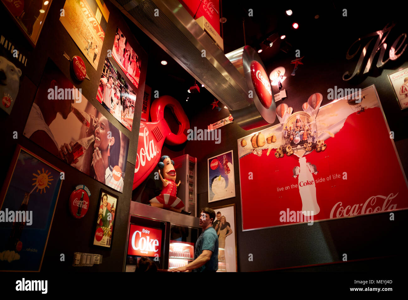 Atlanta, Hauptstadt des US-Bundesstaates Georgia, Interieur der Welt von Coca-Cola ein Museum Stockfoto