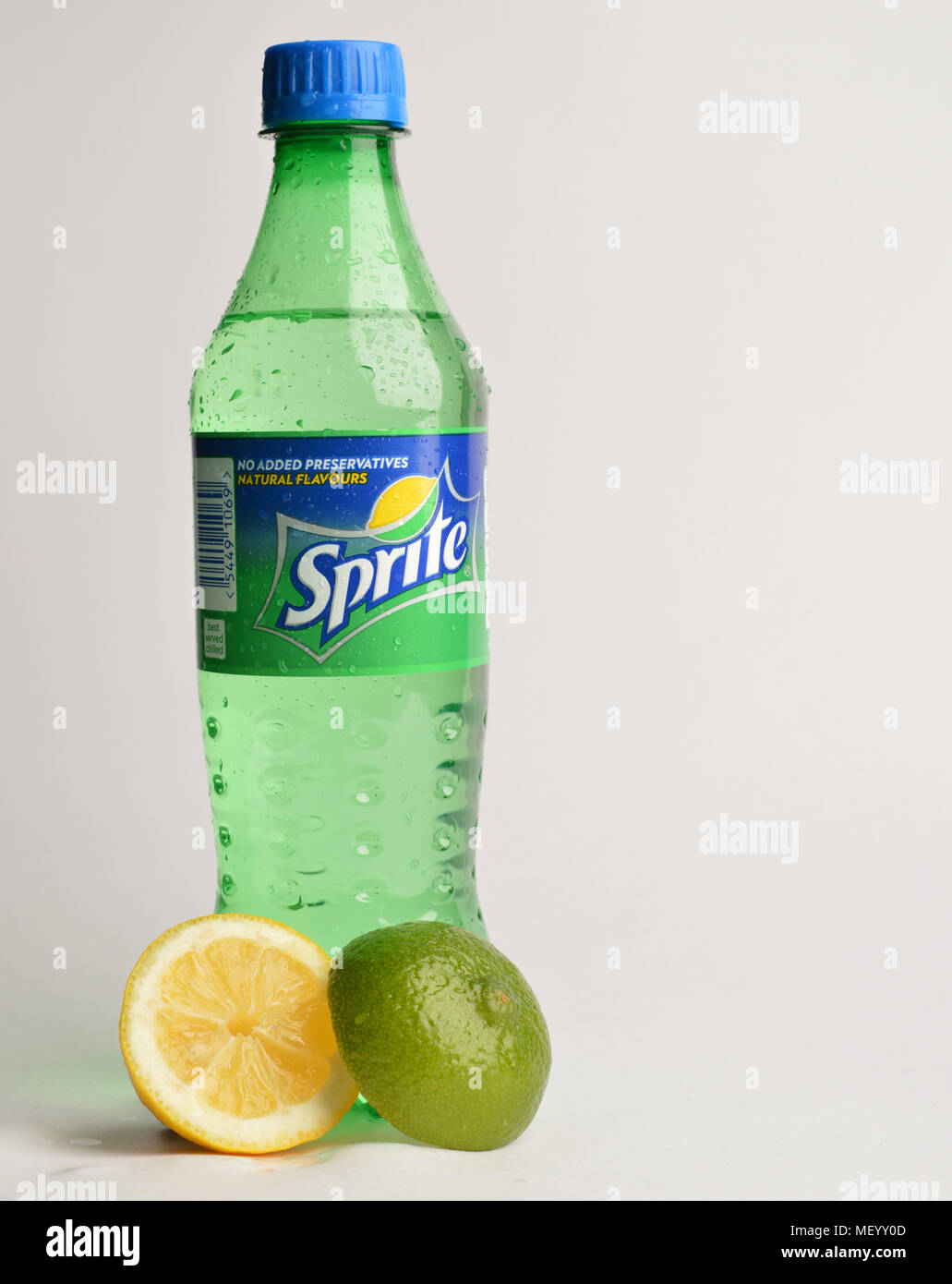 Sprite Flasche mit Zitrone und Limette Stockfoto