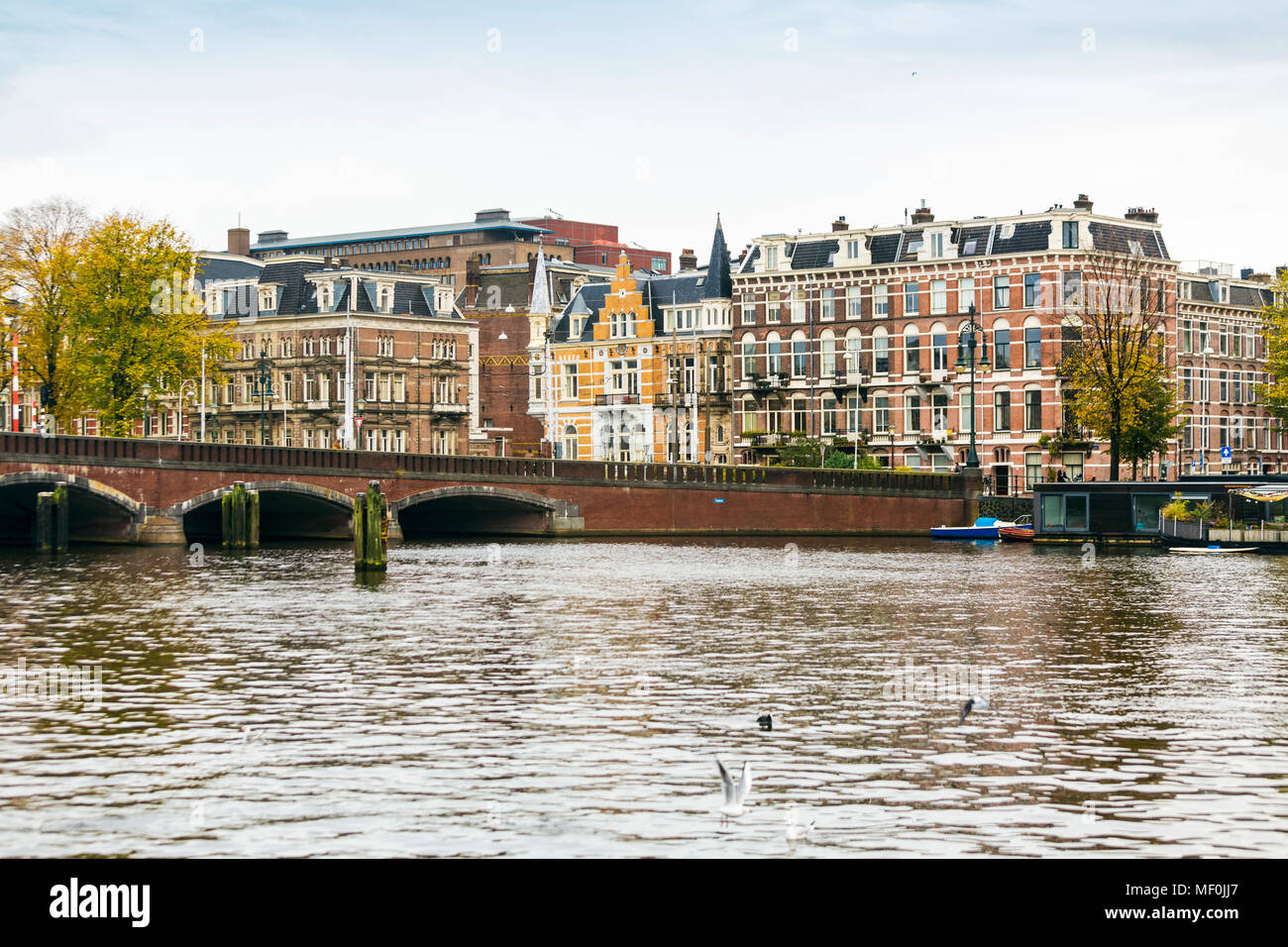 Niederlande, Holland, Amsterdam, Nieuwe Amstelbrug, bewegliche Brücke Stockfoto