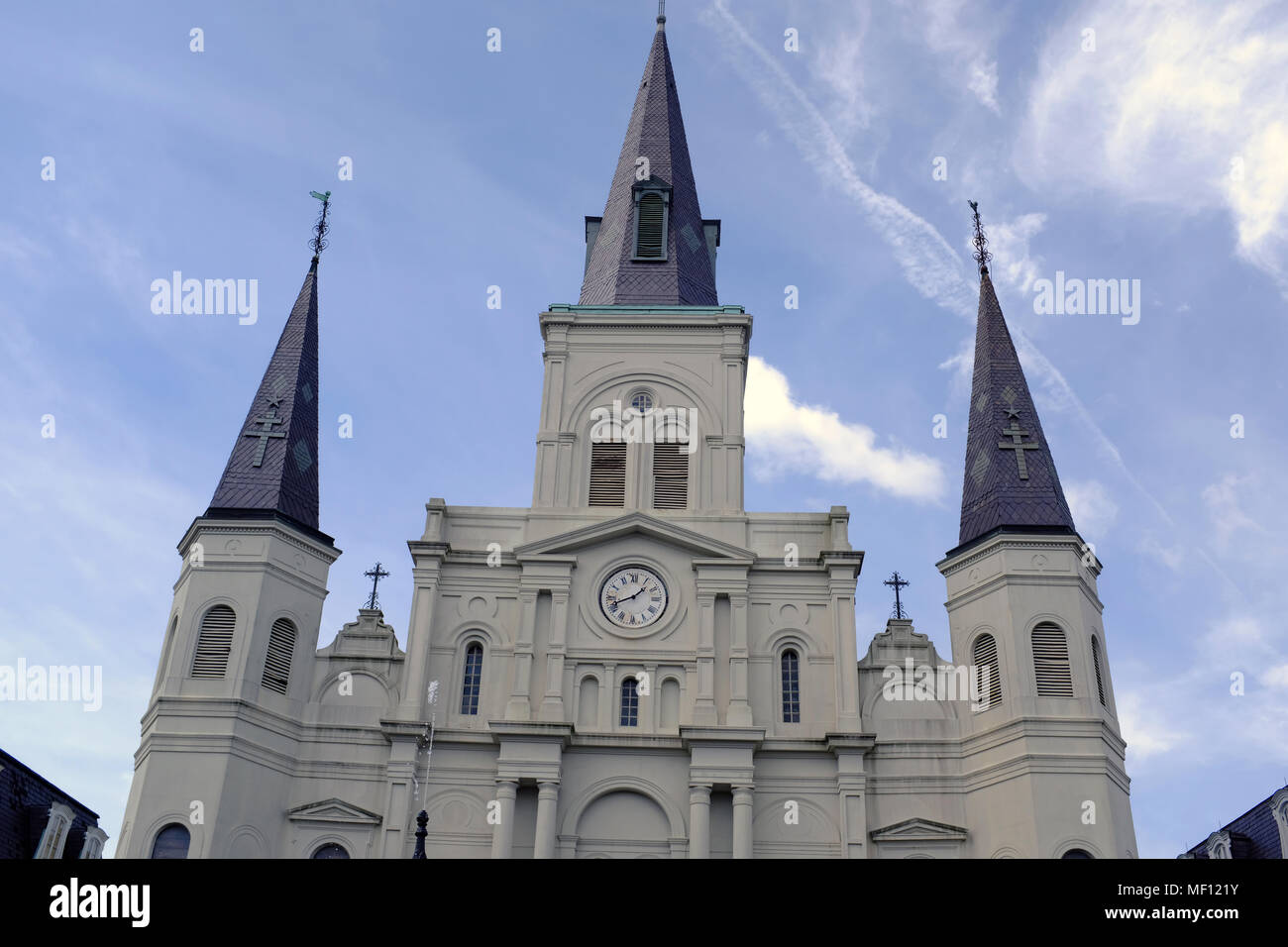 Saint Louis Kathedrale in der Nähe von Jackson Park, New Orleans, Louisiana Stockfoto