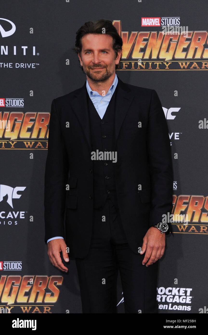 Bradley Cooper bei Ankunften fur AVENGERS INFINITY KRIEG Premiere Teil 2 Hollywood Los Angeles CA April 23 2018. Foto von Elizabeth Goodenough Everett Collection Stockfotografie Alamy