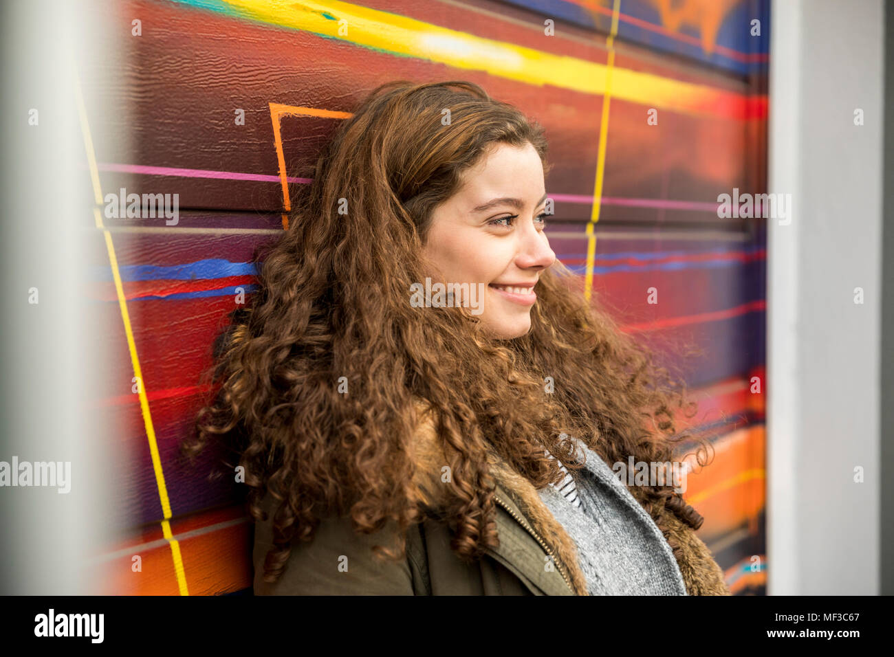 Portrait von Happy eenage Mädchen Stockfoto