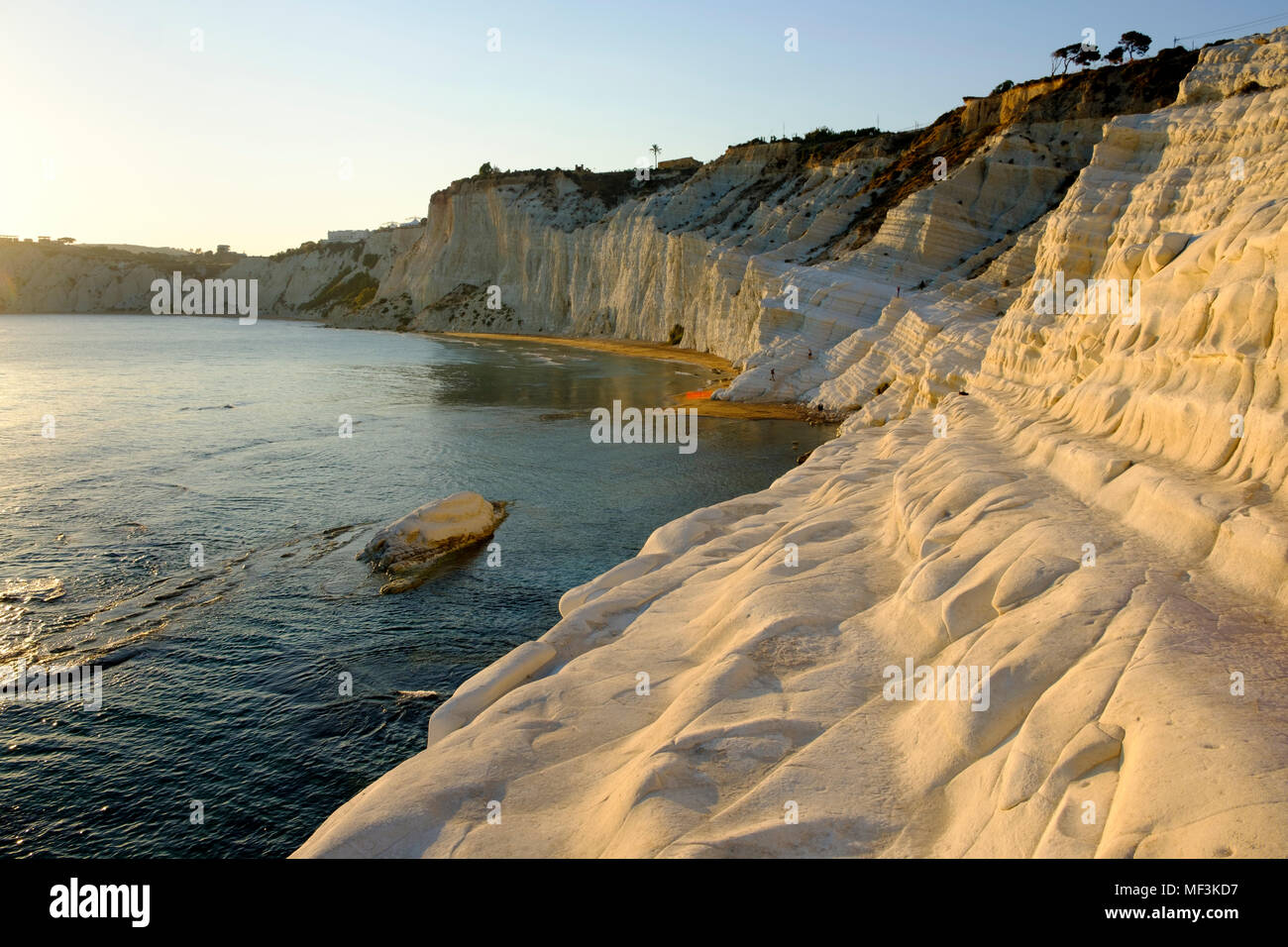 Sonnenuntergang, Felsküste Scala dei Turchi, Mergelfels, Kalkfels, Realmonte, Provincia di Agrigento, Provinz Agrigent, Sizilien, Italien Stockfoto