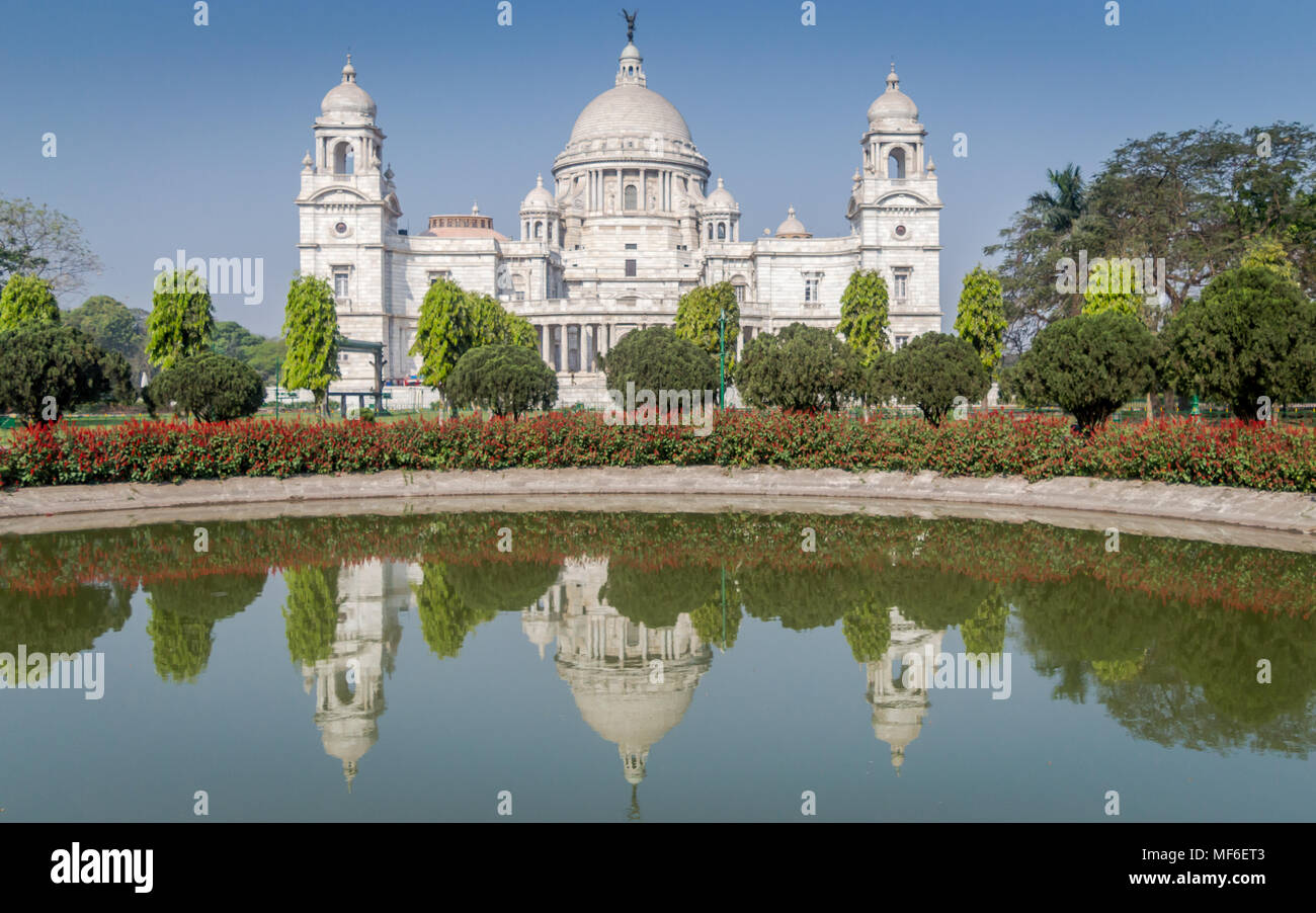 Einen schönen Blick auf Victoria Memorial, Kolkata, West Bengal, Kalkutta, Indien. Ein historisches Denkmal der indischen Architektur gebaut, in Erinnerung an die Königin Vi. Stockfoto