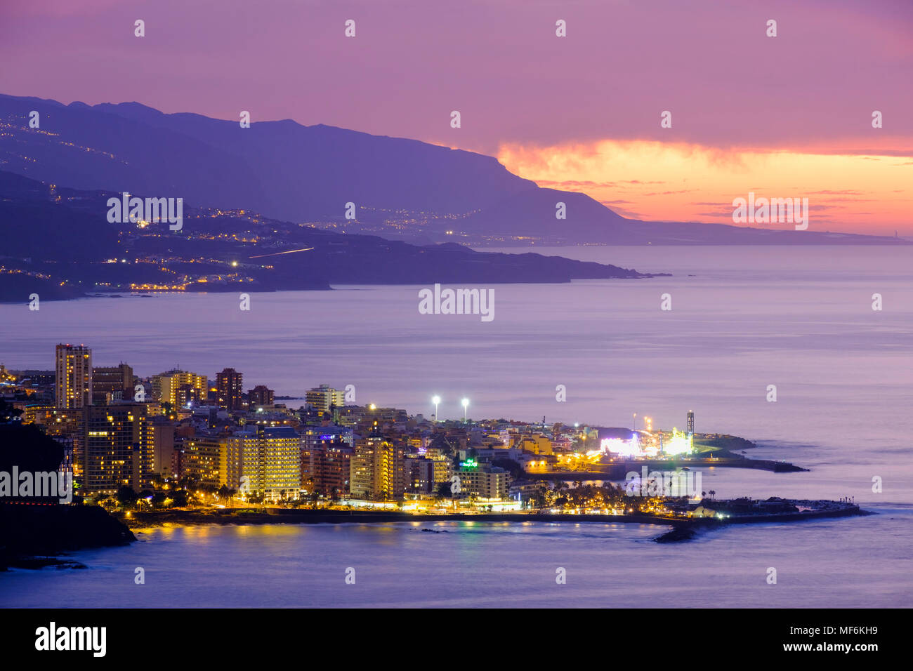 Puerto de la Cruz, Abend, Teneriffa, Kanarische Inseln, Spanien Stockfoto