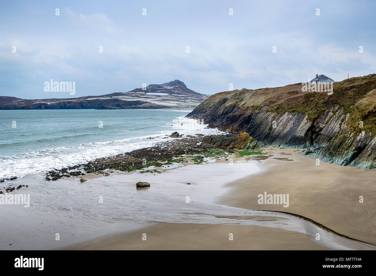 Winter am Pmebrokshire Porthselau Strand an der Küste von Wales, zwischen Rhosson und Whitesands in der Nähe von St Davids Stockfoto
