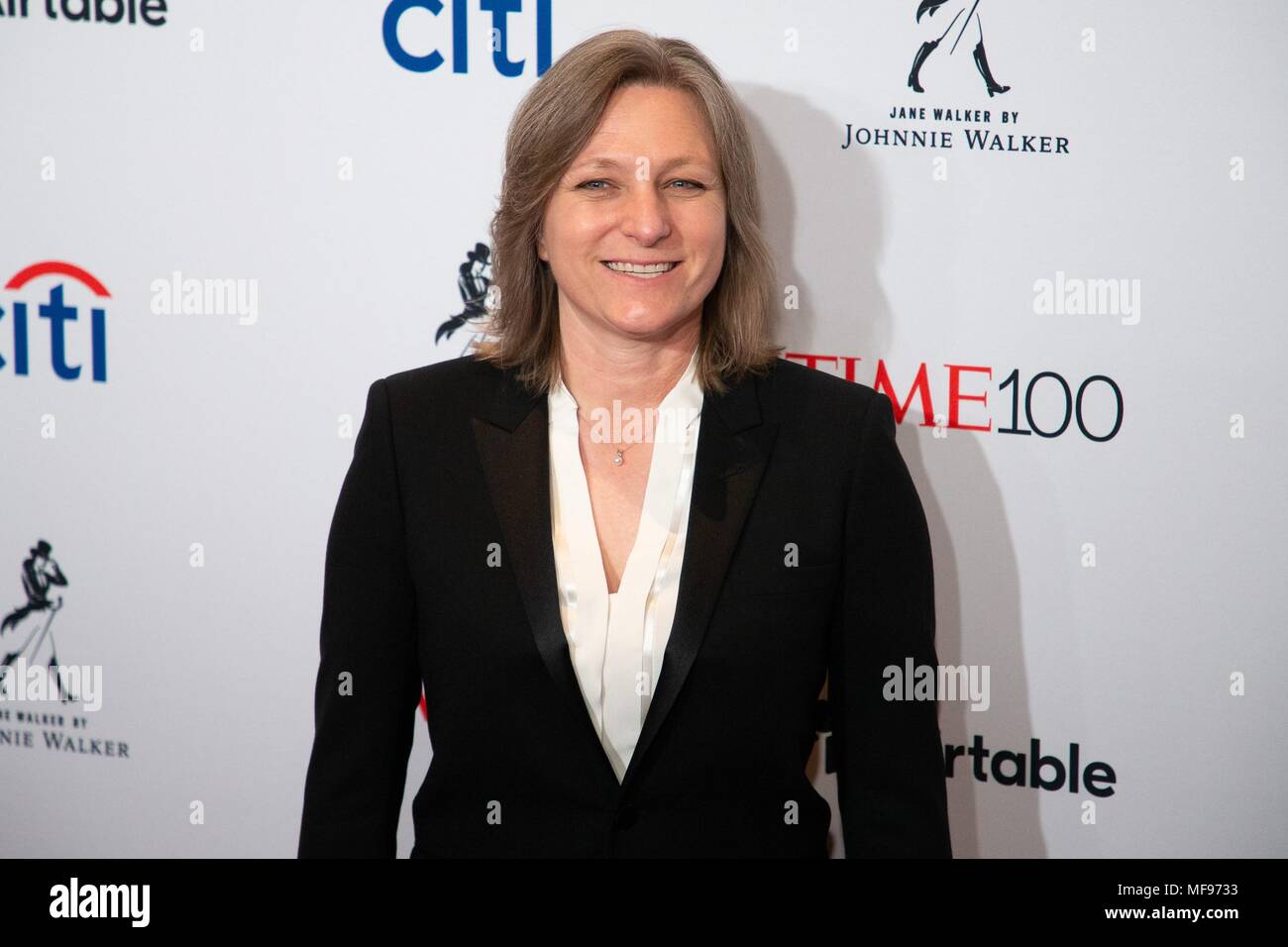 Cindy Holland bei der Ankunft für die Zeit 100 Gala, Jazz im Lincoln Center Frederick S. Rose Hall, New York, NY, 24. April 2018. Foto: Jason Smith/Everett Collection Stockfoto