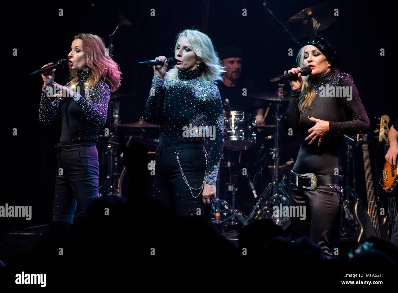 Bananarama durchführen an den Danforth Music Hall, Toronto, Ontario. Kanada. Feb 23, 2018 Stockfoto