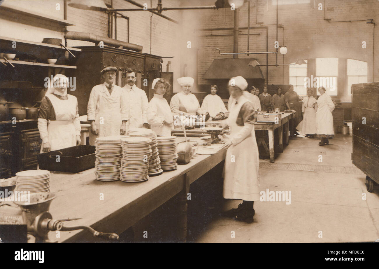 Echten photographische Postkarte der Köche am London College Küche Stockfoto