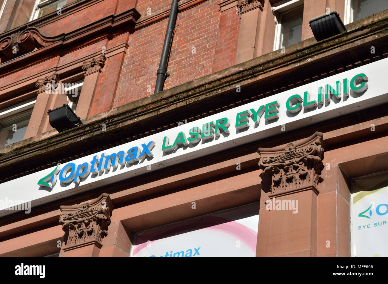 Optimax Laser Augenklinik in die Finchley Road NW3, London, UK. Stockfoto