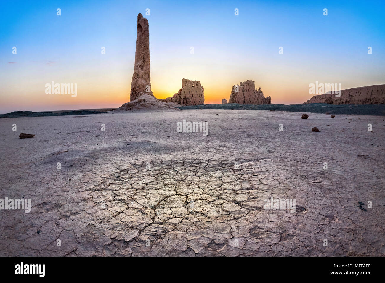 Die Ruinen der Festung qala Djanpik Kyzylkum Wüste in Karakalpakstan region Usbekistan Stockfoto