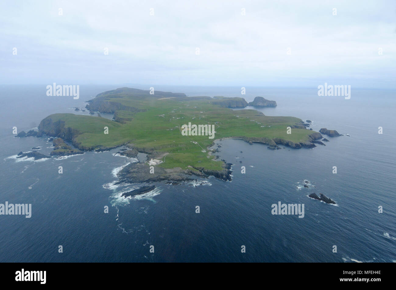 Fair Isle aus der Luft von einem Helikopter Stockfoto