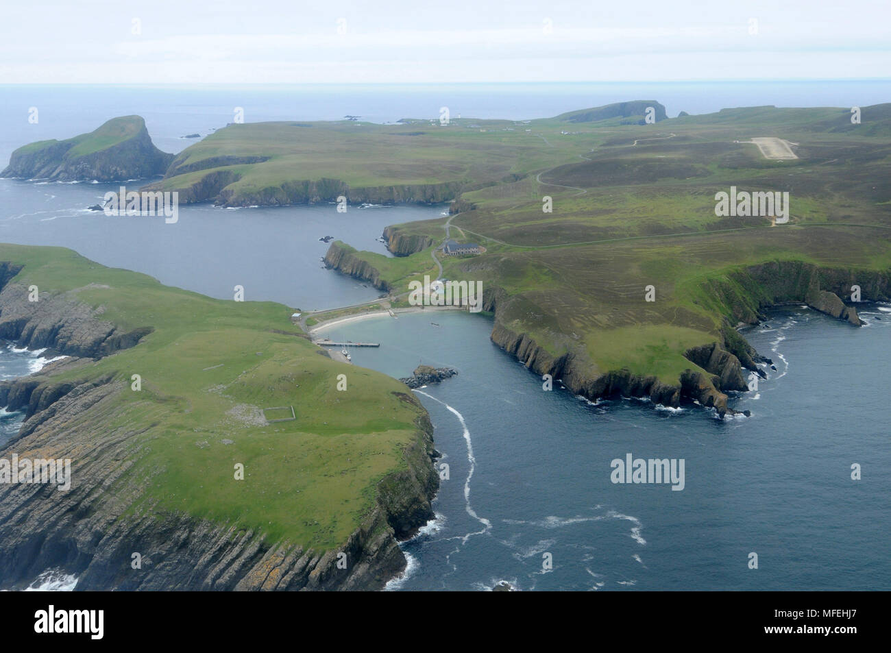 Fair Isle aus der Luft von einem Helikopter Stockfoto