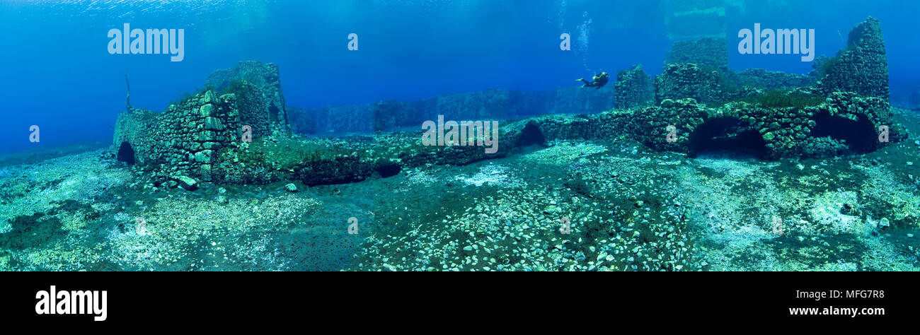 Capo D'Acqua unterwasser Mühlen Datum: 22.07.08 Ref.: ZB777 117079 0025 obligatorischen CREDIT: Oceans-Image/Photoshot Stockfoto