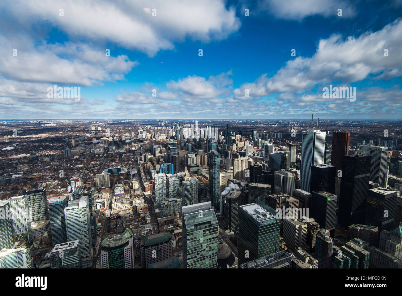 Einen allgemeinen Überblick über Toronto, Ontario, Kanada - vom CN Tower Stockfoto