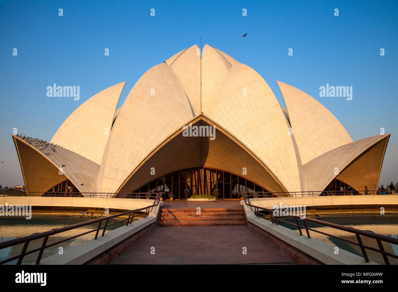 Bahai Haus Der Andacht Bekannt Als Der Lotus Tempel Neu Delhi Delhi Indien Asien Stockfotografie Alamy