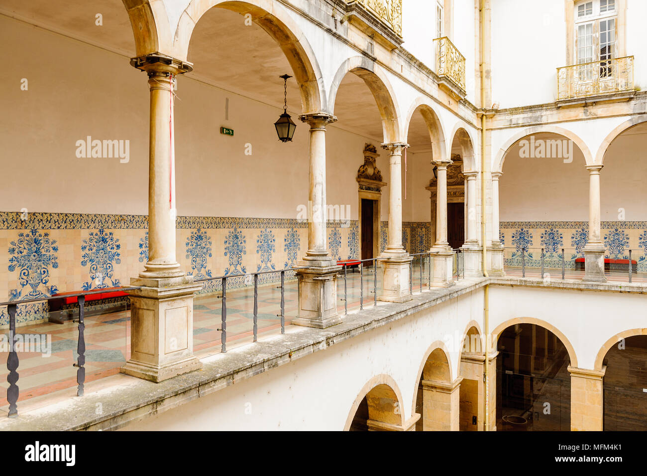 Teil der Universität von Coimbra, eine der ältesten Universitäten der Welt. UNESCO-Weltkulturerbe. Stockfoto