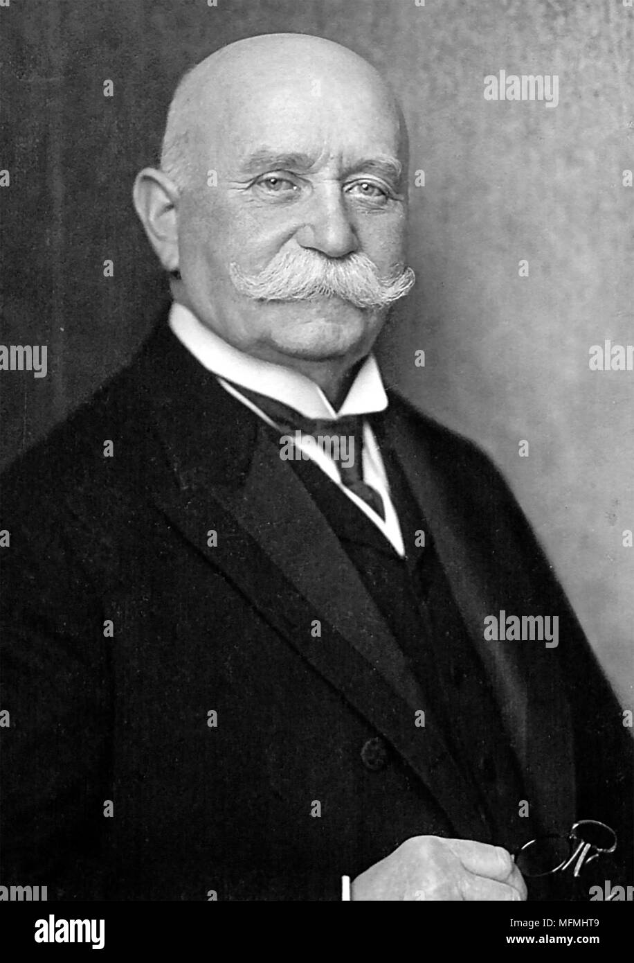 FERDINAND von ZEPPELIN (1838-1917), deutscher Offizier in der Armee und Gründer des Zeppelin Luftschiff Firma fotografiert kurz vor seinem Tod Stockfoto