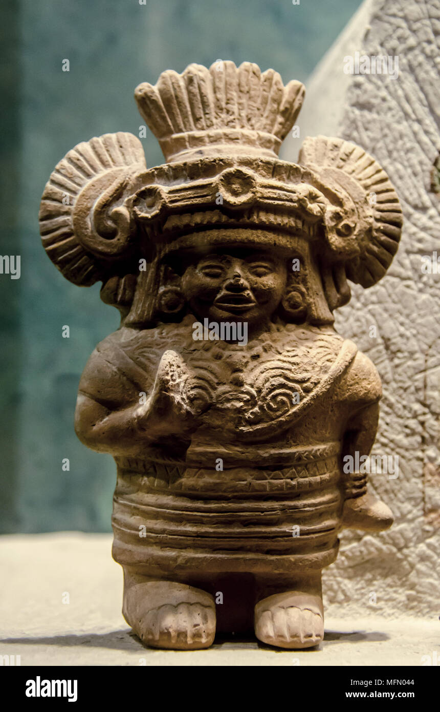 Ton Skulptur in Handarbeit durch die Maya Kultur der mexikanischen Insel Haina Stockfoto