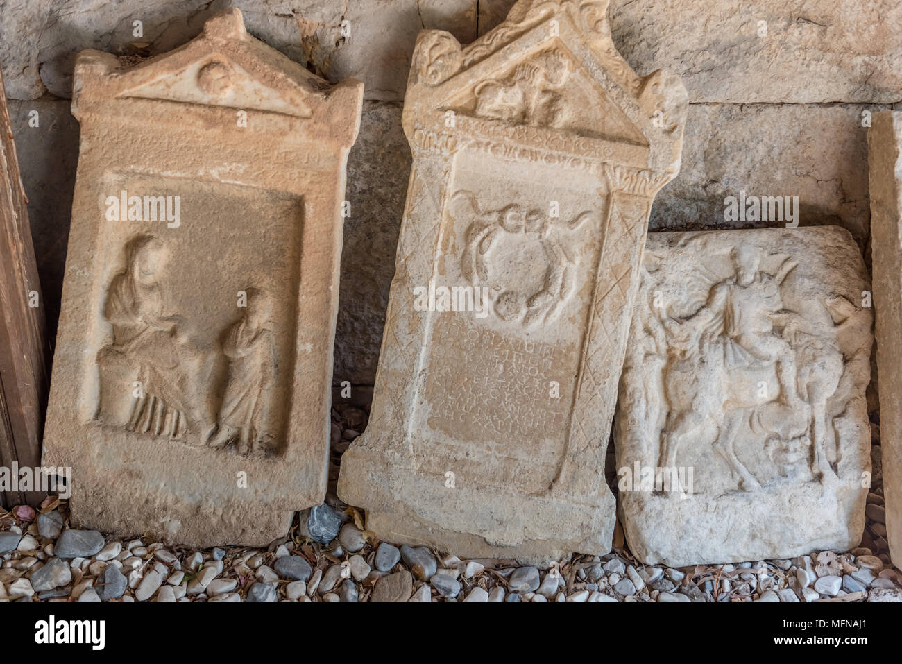 Detail der antiken römischen Marmor Grabsteine in der Burg von Bodrum, Türkei. Stockfoto