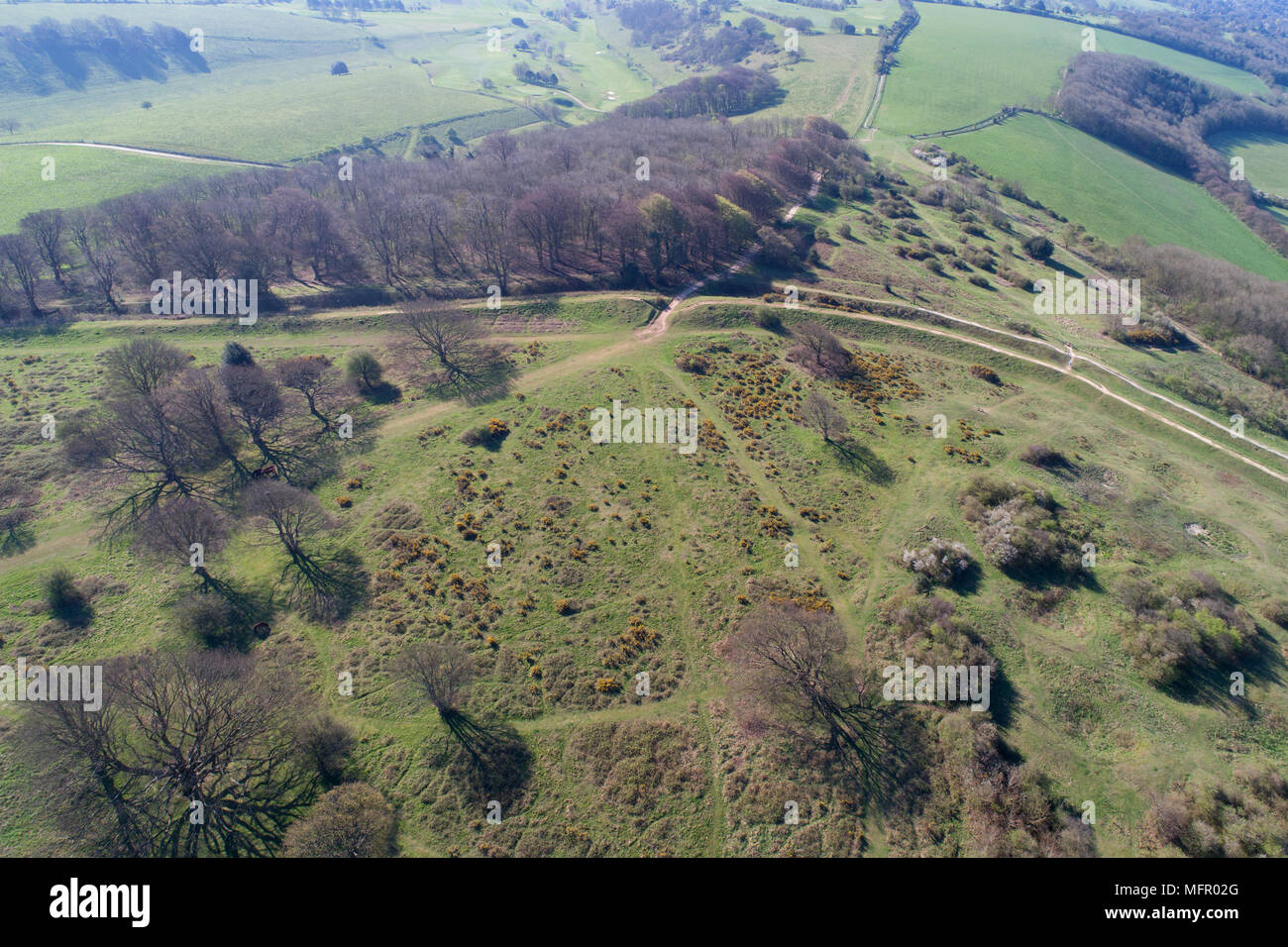 Die alten cissbury Ring in der Nähe von findon auf der South Downs in West Sussex von drohne getroffen Stockfoto