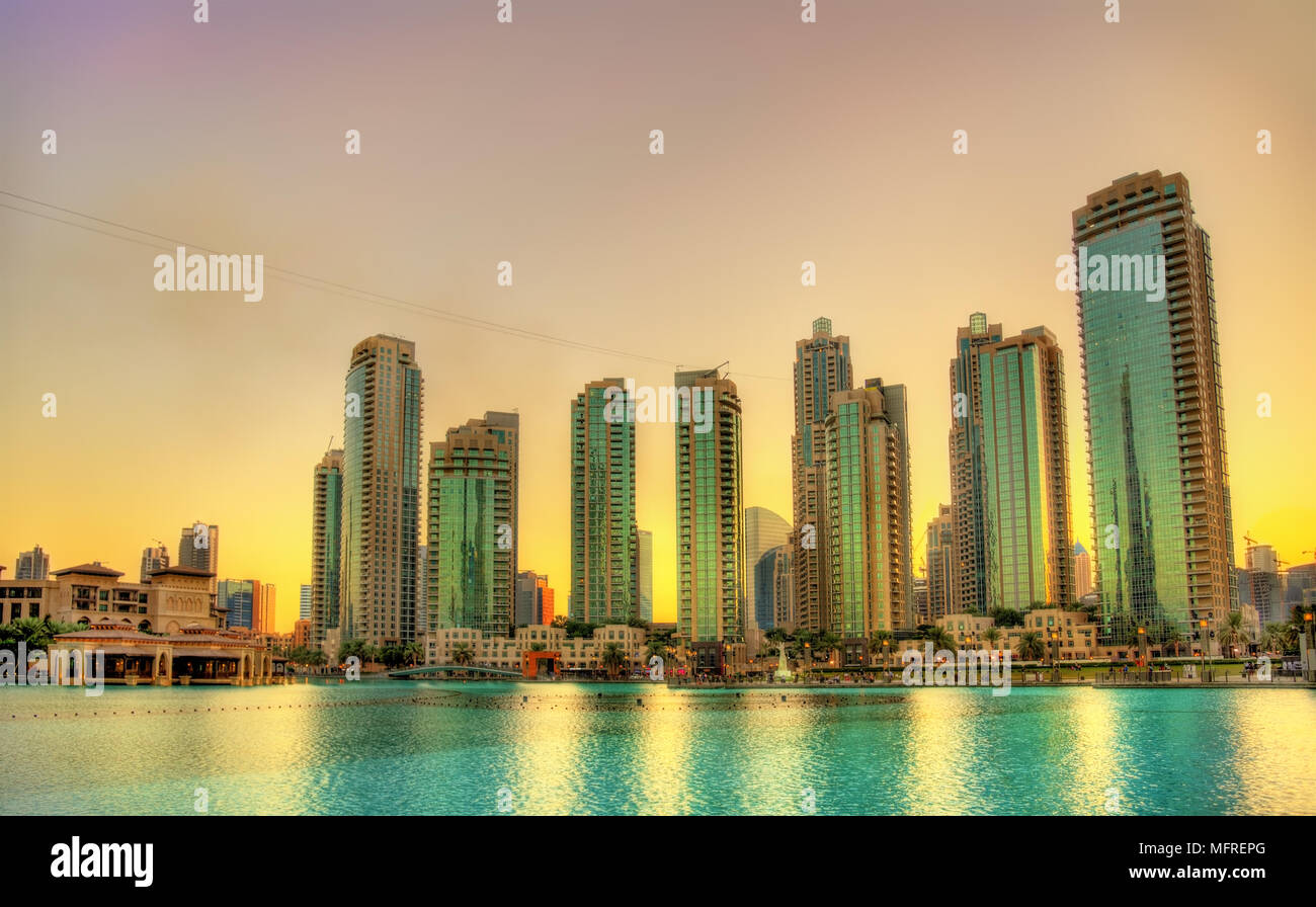 Sonnenuntergang in Downtown Dubai, Vereinigte Arabische Emirate Stockfoto