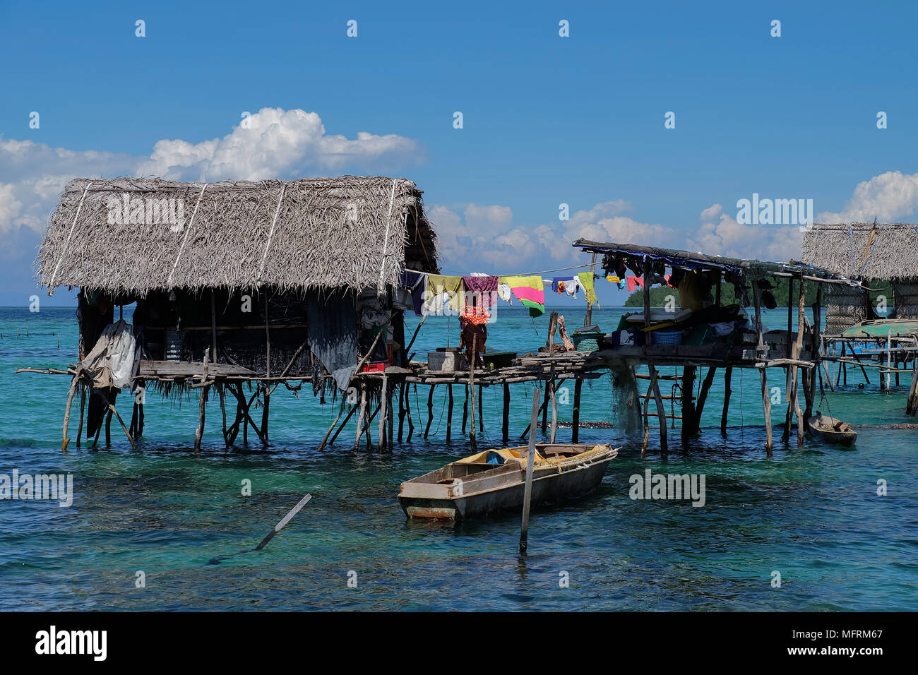 Eine Landschaft der Seezigeuner oder bajau laut Haus Betach Batang Dorf, Lahad Datu, Sabah, Borneo. Stockfoto