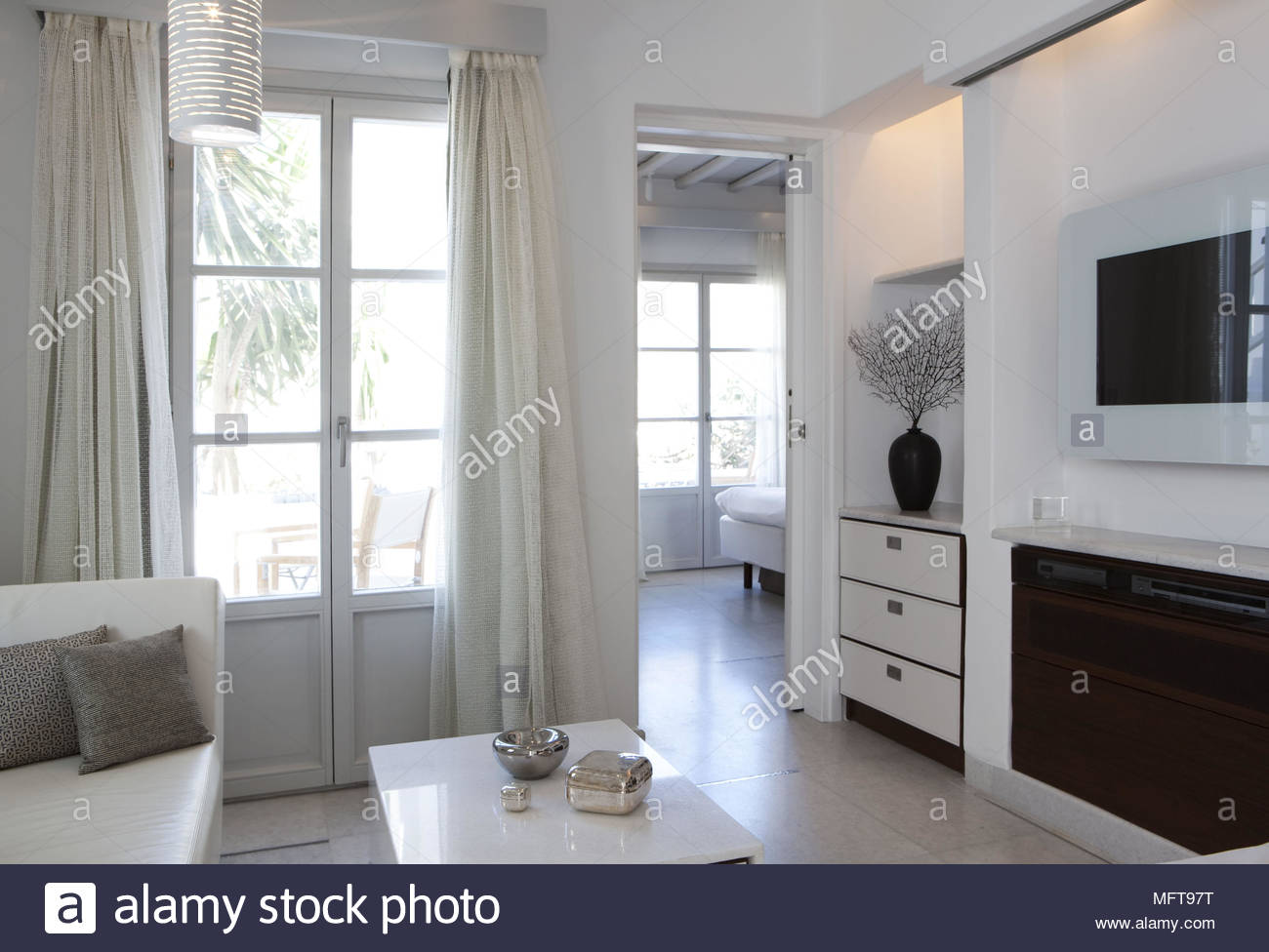fernseher wand montieren wohnzimmer, sitzbereich mit fernseher an der wand in der modernen wohnzimmer, Design ideen