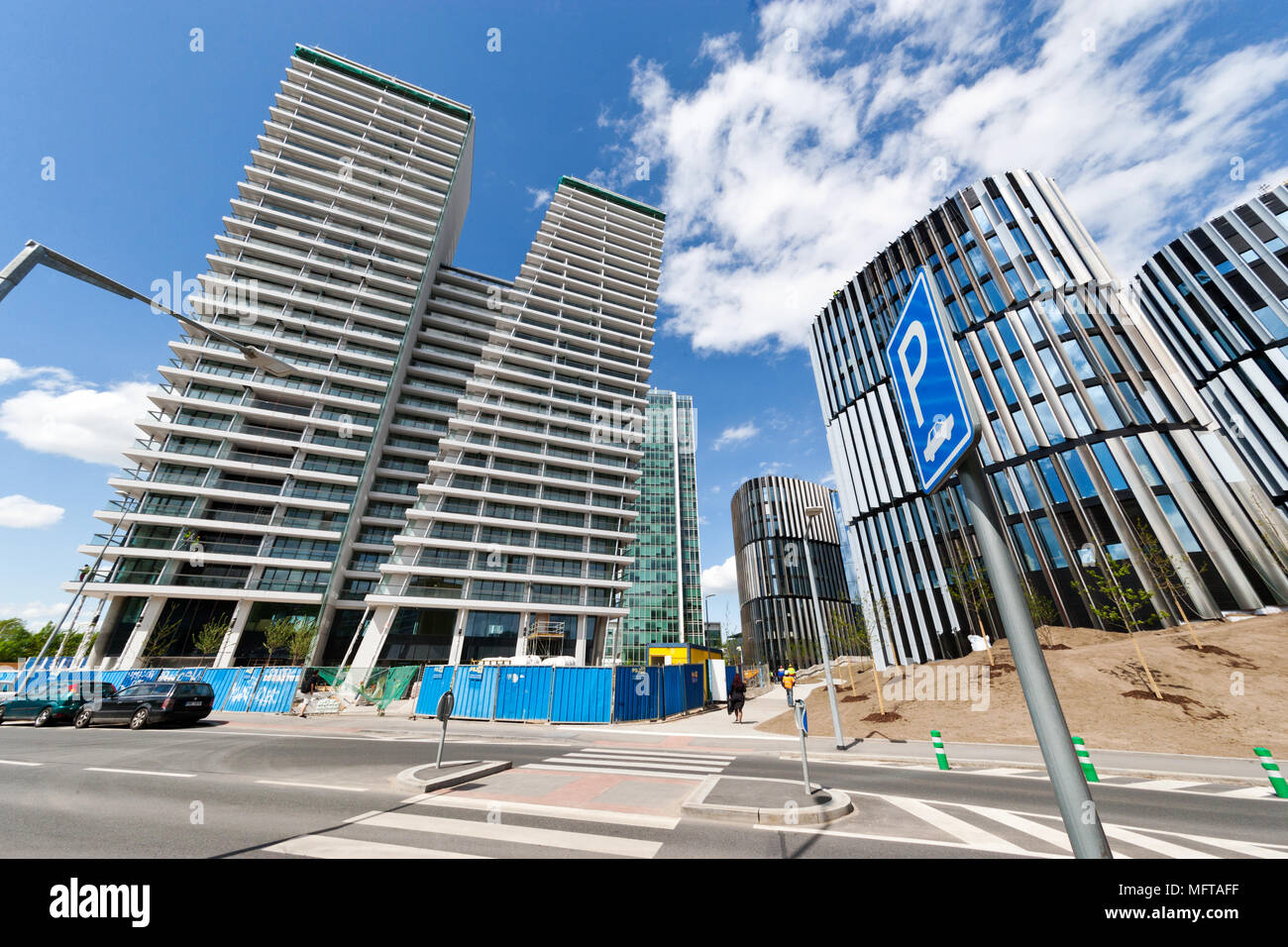 V Tower Prag (Arch. Radan Hubička, PSJ investieren, 104 m, 30 Pater, 3 miliardy Kč), Pankrác, Praha, Česká republika/V Tower, Bezirk Pankrac, Prag, Stockfoto