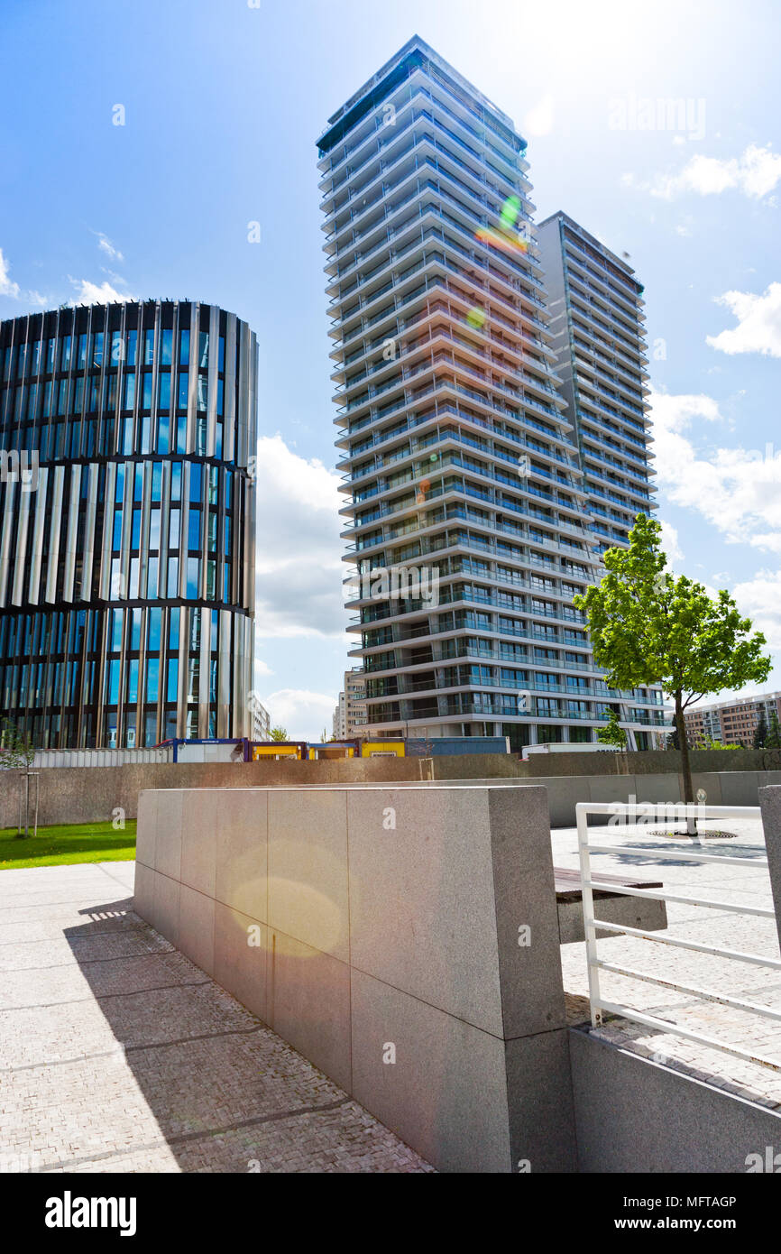 V Tower Prag (Arch. Radan Hubička, PSJ investieren, 104 m, 30 Pater, 3 miliardy Kč), Pankrác, Praha, Česká republika/V Tower, Bezirk Pankrac, Prag, Stockfoto