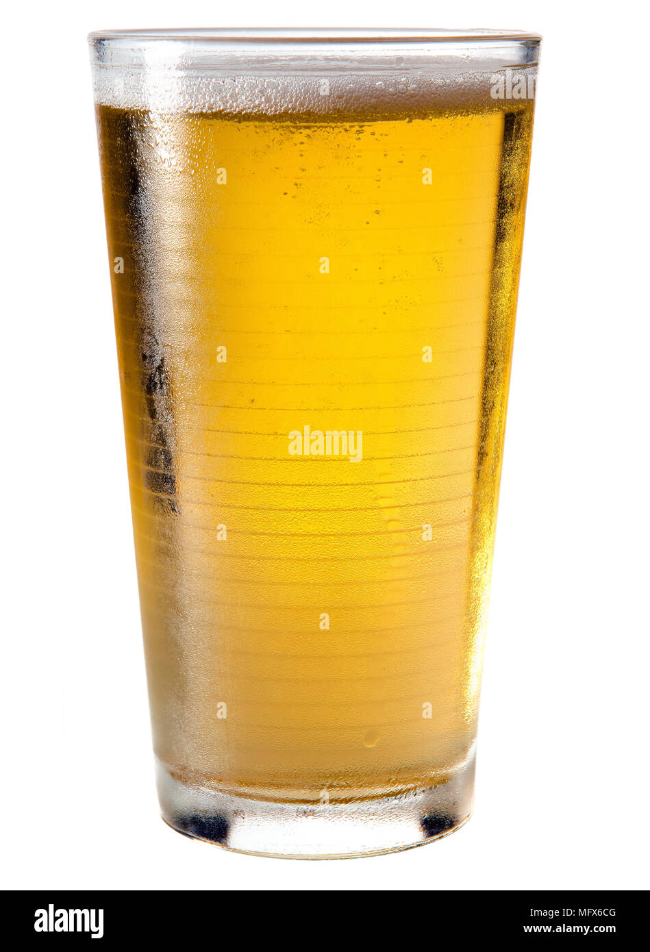 Schneiden Sie das Bild der kalten Glas Bier Stockfoto