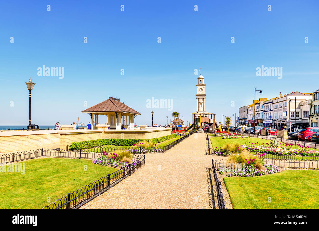 Bettwäsche anzeigen entlang der Promenade, Herne Bay, Kent Stockfoto
