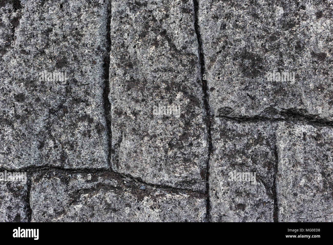 Japanische Steinmauer mit einfachen schwarzen Linien Stockfoto