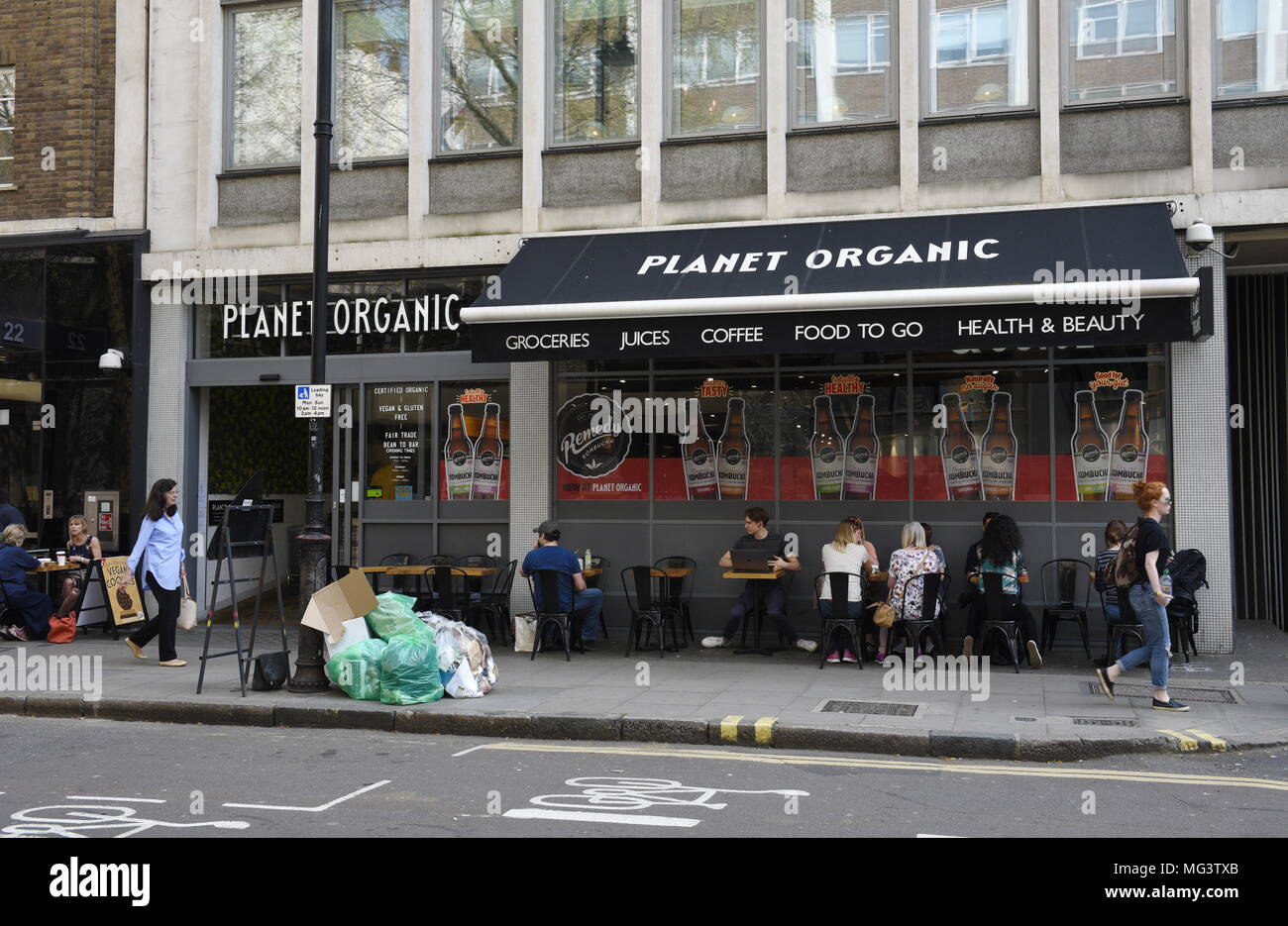 Planet Organische, 22 Torrington Pl, Bloomsbury, London, WC1E 7HJ. Eine vegetarische, organische Restaurant Bloomsbury, Stockfoto