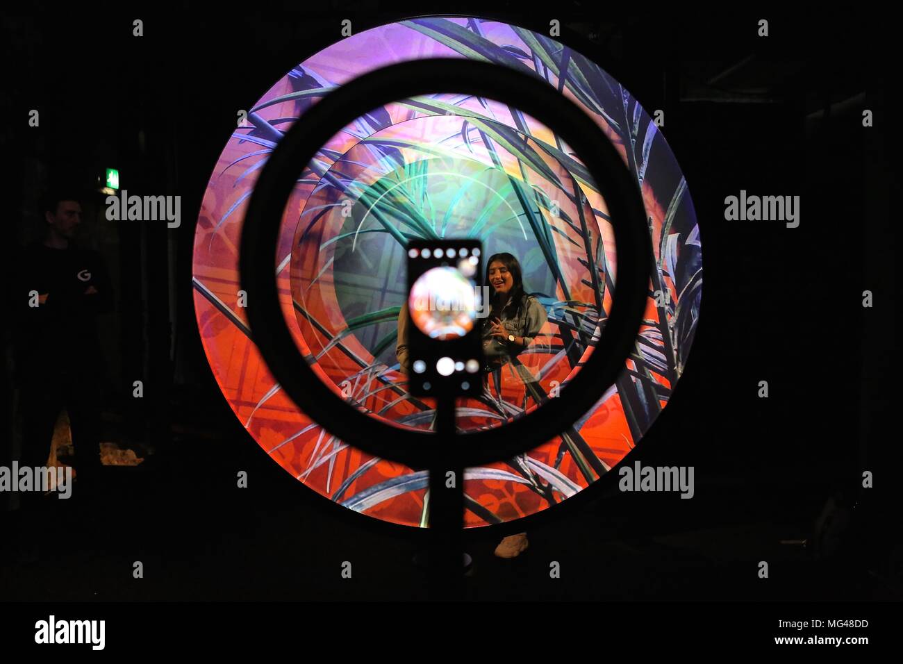 Die Kehrseite der VIP-PRIVATE VIEW, 26. April 2018 Stockfoto