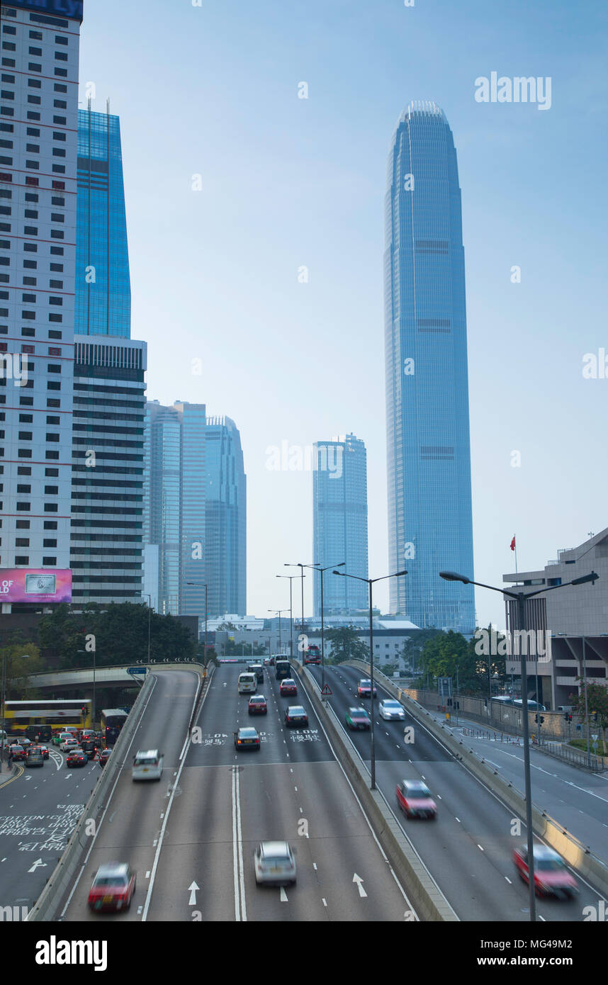 International Finance Center (IFC) und Connaught Road, Central, Hong Kong Island, Hong Kong Stockfoto