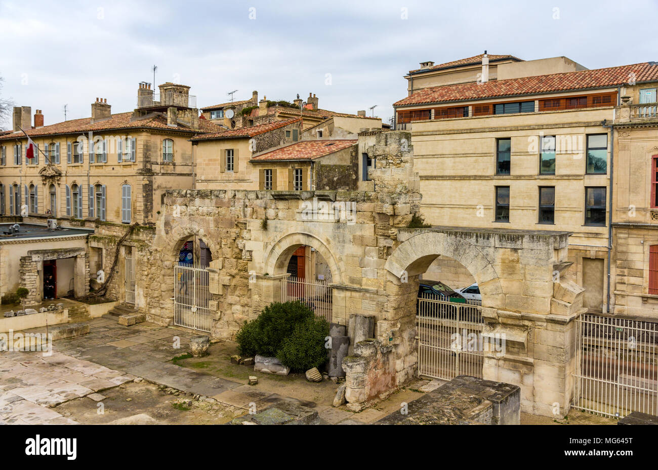 Ruinen der römischen Theater in Arles - UNESCO-Weltkulturerbe in Frankreich Stockfoto