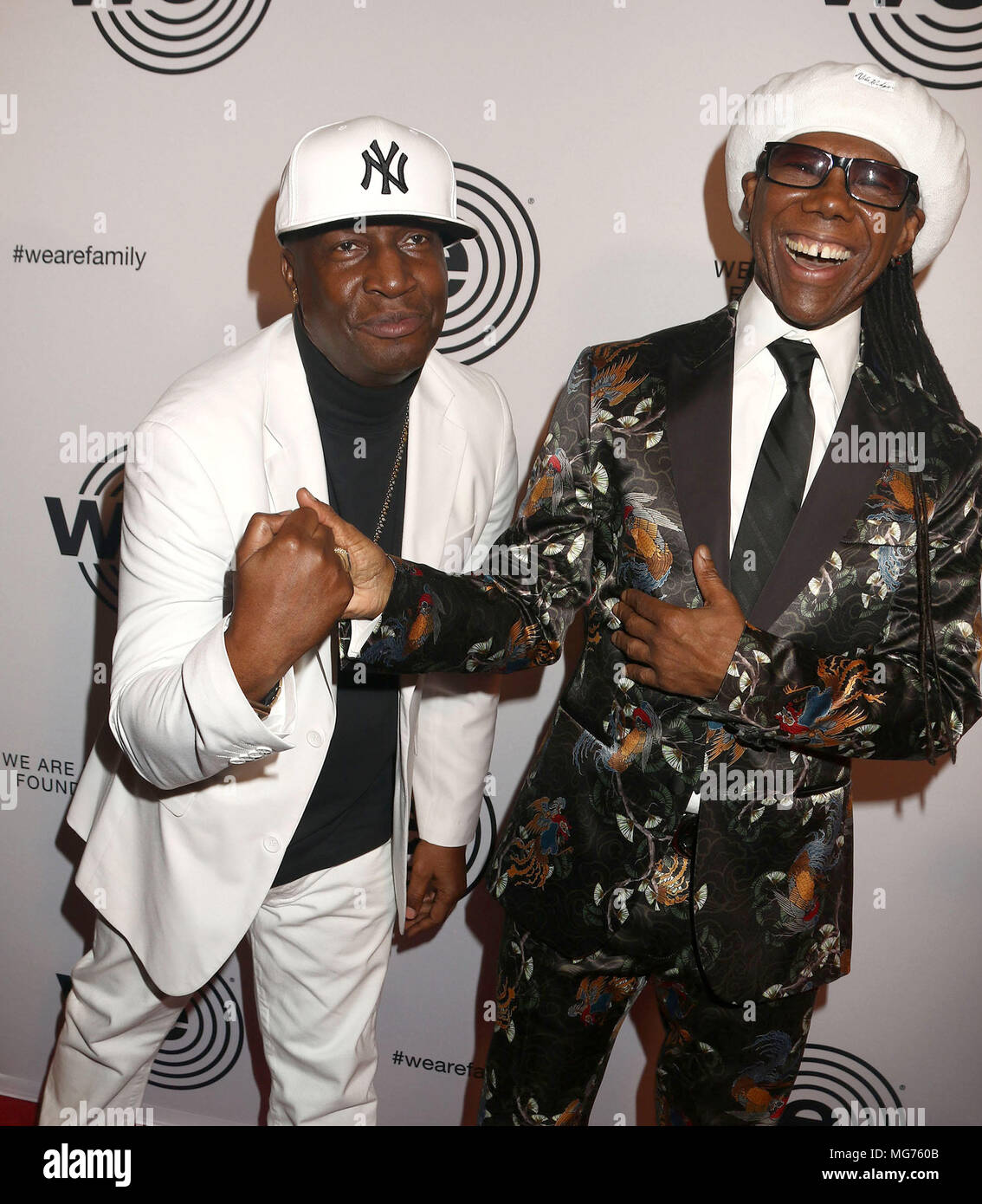New York City, New York, USA. 27 Apr, 2018. Hip hop Artist GRANDMASTER FLASH und Musiker Nile Rodgers besucht die 2018 Wir sind Family Foundation Feier Gala im Hammerstein Ballroom statt. Credit: Nancy Kaszerman/ZUMA Draht/Alamy leben Nachrichten Stockfoto