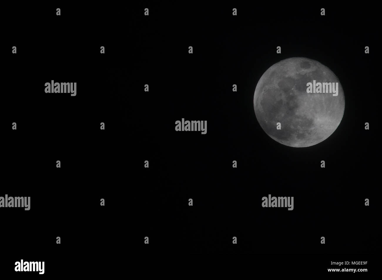 Mond in der Nacht Stockfoto