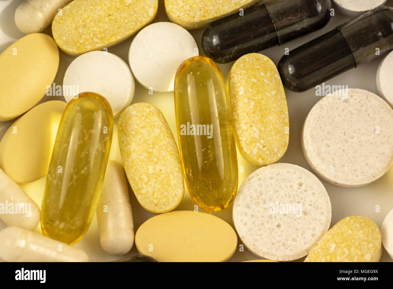 Mehrere Vitamine und Nährstoffe. Stockfoto