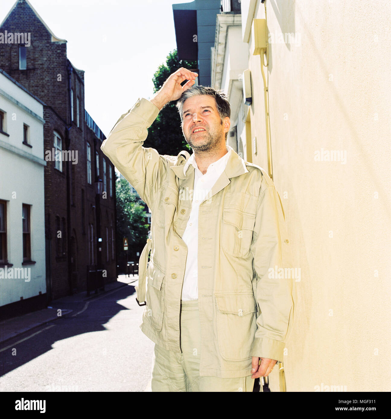 Singer Songwriter Lloyd Cole, der für seine Rolle als Lead Sänger von Lloyd Cole und die Unruhen von 1984 bis 1989, fotografiert in West London bekannt, den 30. August 2006. Stockfoto