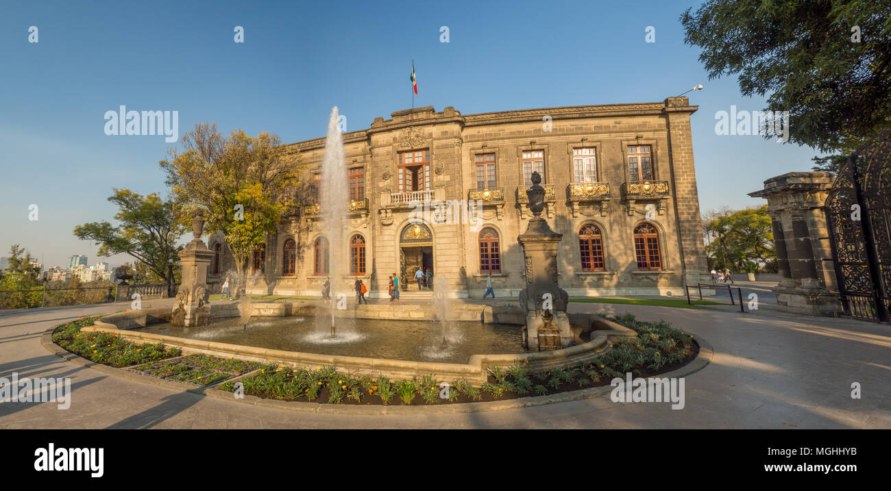 Mexiko, Mittelamerika [Colonial Schloss Chapultepec, Ansichten, Hill, Park] Stockfoto