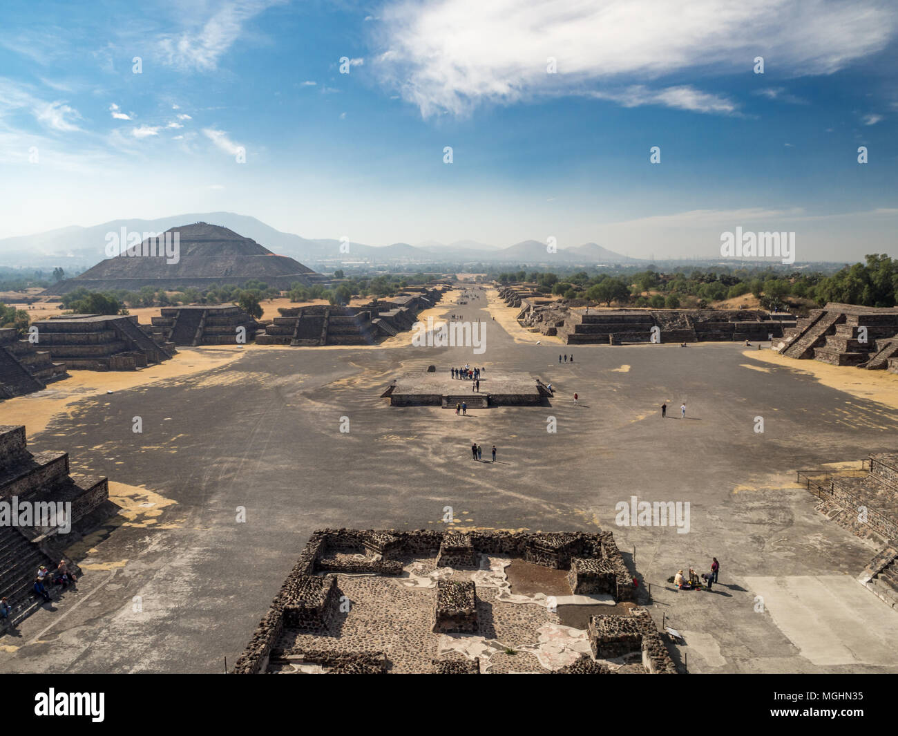 Teotihuacan, Mexiko City, Mexiko, Südamerika [Die Große Pyramide von Sonne und Mond, Blick auf die antiken Ruinen von Teotihuacan Pyramiden Stockfoto