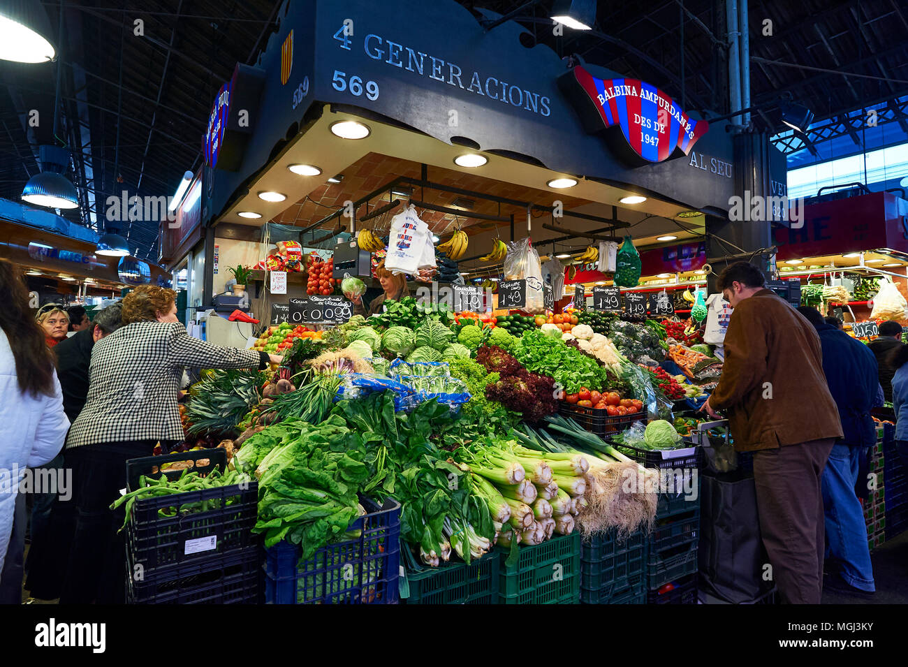 Lebensmittelgeschäft an der Markt La Boqueria, Barcelona, Katalonien, Spanien, Europa Stockfoto