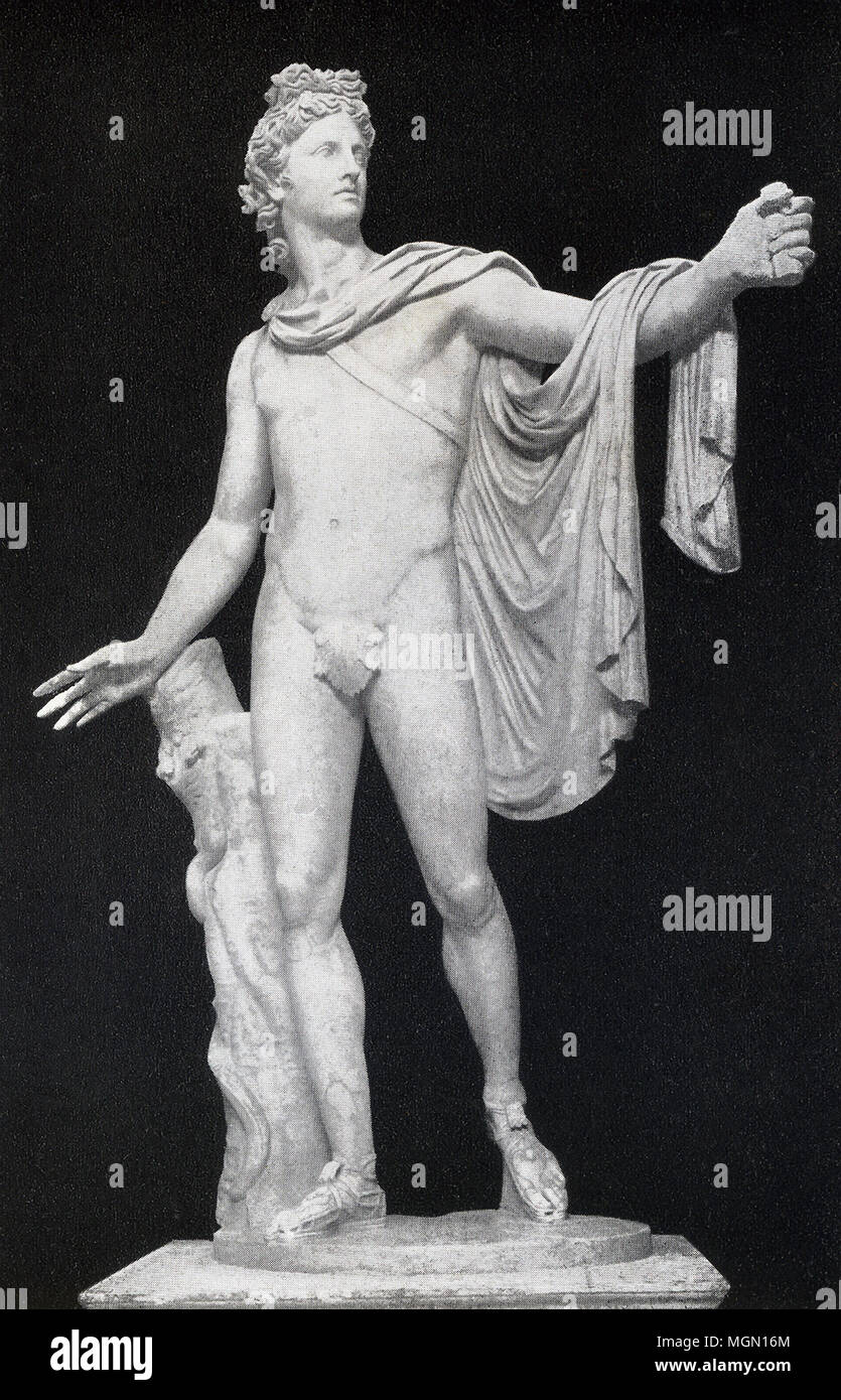 Dieses Bild der Statue bekannt als Apollo Belvedere wurde in den späten 1890er Jahren genommen. Diese Statue des griechischen Gottes Apollo (auch von den Römern als Apollo bekannt) ist im Vatikan untergebracht und ist eine römische Kopie in Marmor von der griechischen Original, in Bronze gegossen wurde. Es ist eine der bekanntesten der alten klassischen Skulpturen und seinen Ruhm ist zu einem großen Teil aufgrund der deutsche Kunsthistoriker und Archäologe Johann Winckelmann, die es als höchster Ausdruck der alten Kunst. Es stammt aus dem zweiten Jahrhundert N.CHR. Die ursprüngliche datiert auf 330-320 V.CHR. und wurde die Arbeit des Bildhauers Leo lobte Stockfoto