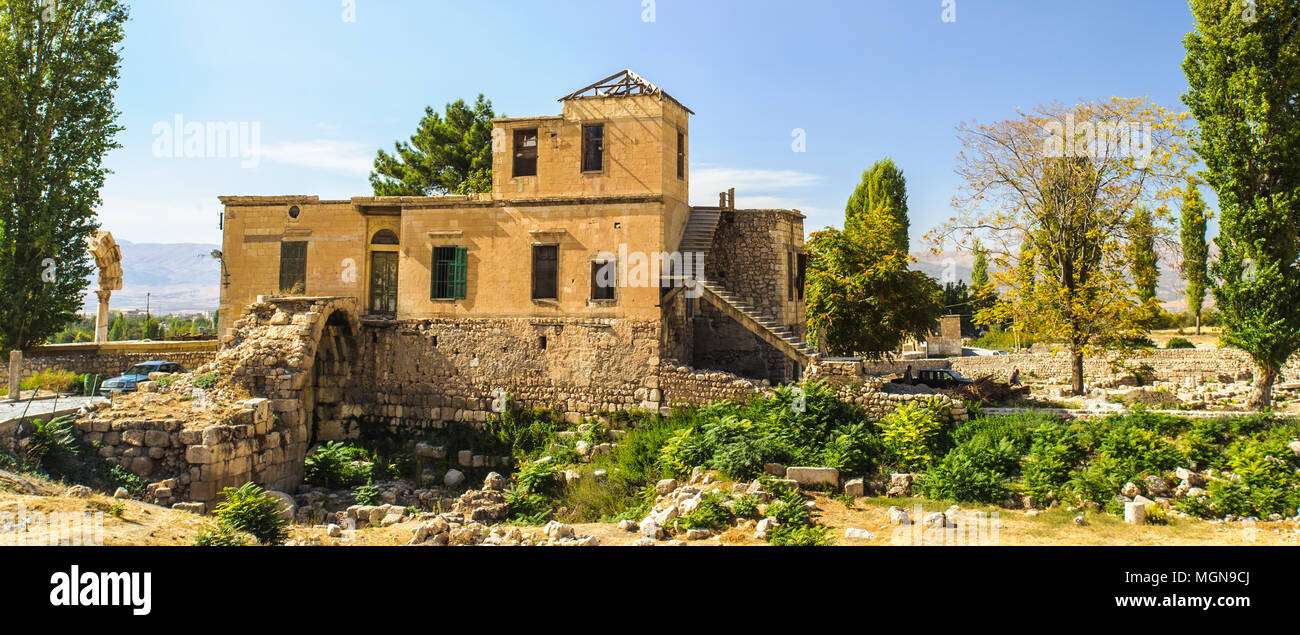 Baalbek, einer Stadt in der Beqaa Tal des Libanon liegt östlich der Litani River. Ruinen der römischen Periode. Stockfoto